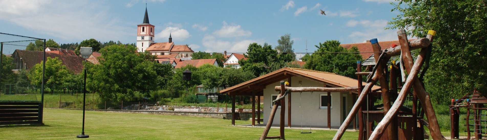 Pohled na obec Volenice